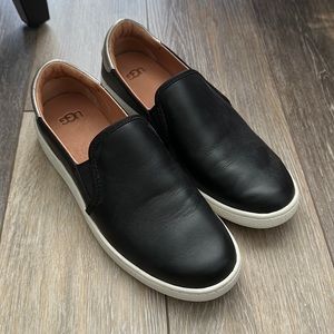 Like-New UGG Cas Slip-Ons